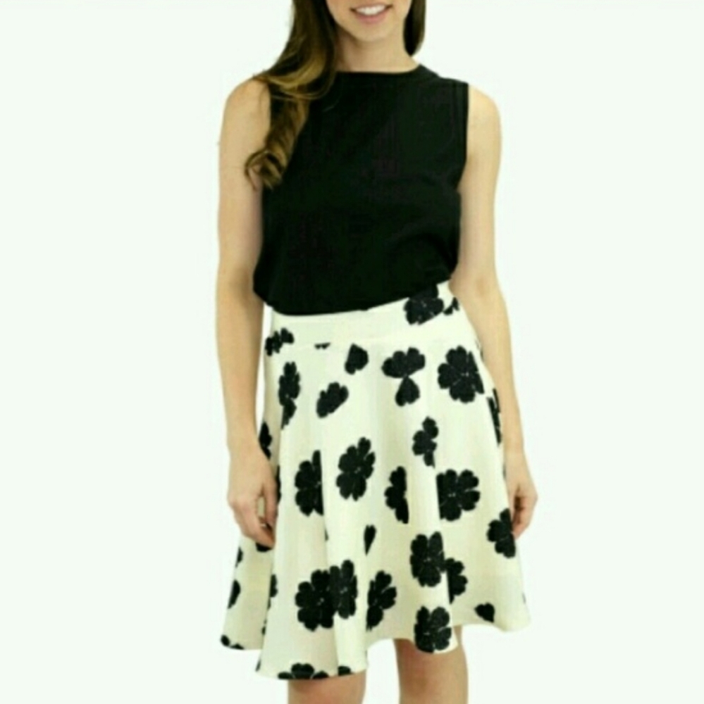 NWT Pansy Floral Skirt